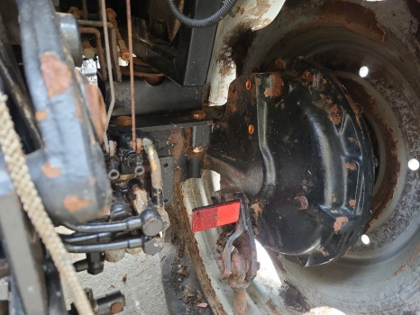 Case Jx80, Jx90 New Holland Td80d, Td90d Plus Rear Half Axle Rhs 5098565 - Hinterachse: das Bild 1 Case Jx80, Jx90 New Holland Td80d, Td90d Plus Rear Half Axle Rhs 5098565 - Hinterachse: das Bild 1