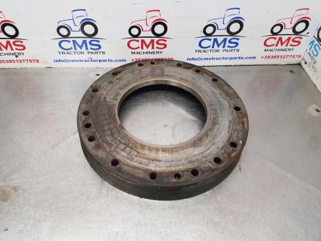 Case New Holland T6070, T6000, Puma Steyr T6050 Rear Axle Brake Spacer 87372500 - Hinterachse: das Bild 5 Case New Holland T6070, T6000, Puma Steyr T6050 Rear Axle Brake Spacer 87372500 - Hinterachse: das Bild 5