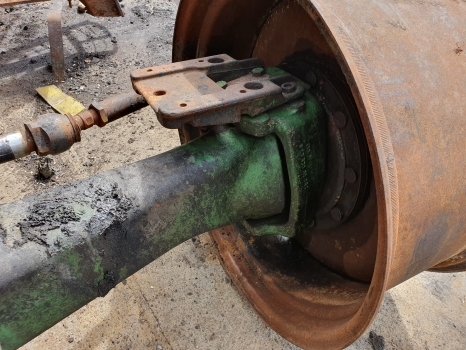John Deere 6820 Front Rear Axle, Transmission, Engine Lift Parts Nut - Ersatzteile für Traktor: das Bild 5 John Deere 6820 Front Rear Axle, Transmission, Engine Lift Parts Nut - Ersatzteile für Traktor: das Bild 5