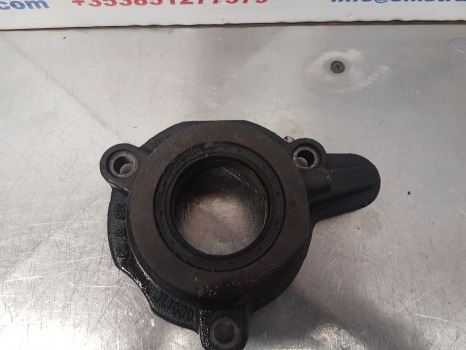 Fendt 724 S4, 714, 716, 718, 720 Transmission Cover 737100491300, 0046018100000 - Getriebe: das Bild 3 Fendt 724 S4, 714, 716, 718, 720 Transmission Cover 737100491300, 0046018100000 - Getriebe: das Bild 3