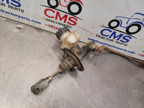 Fiat New Holland F, M, 60 Series F130, M115, 8160 Clutch Master Cylinder 5150299 - Kupplungszylinder für Traktor: das Bild 2 Fiat New Holland F, M, 60 Series F130, M115, 8160 Clutch Master Cylinder 5150299 - Kupplungszylinder für Traktor: das Bild 2