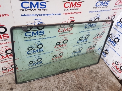 Ford 4610 Ap, Lp Cab Front Windscreen And Seal 83956746, 89403102, E3nn9403102bb - Windschutzscheibe für Traktor: das Bild 5 Ford 4610 Ap, Lp Cab Front Windscreen And Seal 83956746, 89403102, E3nn9403102bb - Windschutzscheibe für Traktor: das Bild 5