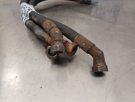Ford 4630 Hose Steering Motor Tube Assy E8nn3n791ab, E8nn3a719aa, 83989928 - Lenkungsschlauch für Traktor: das Bild 3 Ford 4630 Hose Steering Motor Tube Assy E8nn3n791ab, E8nn3a719aa, 83989928 - Lenkungsschlauch für Traktor: das Bild 3