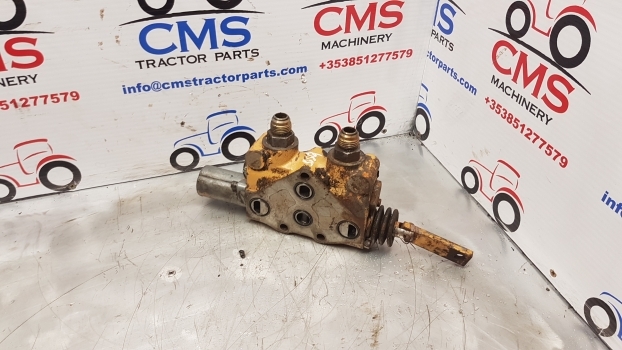 Ford 655, 655a, 555, 555b, 555a Digger Loader Hydraulic Valve Section E3nnl874ab - Hydraulik ventil für Baggerlader: das Bild 2 Ford 655, 655a, 555, 555b, 555a Digger Loader Hydraulic Valve Section E3nnl874ab - Hydraulik ventil für Baggerlader: das Bild 2