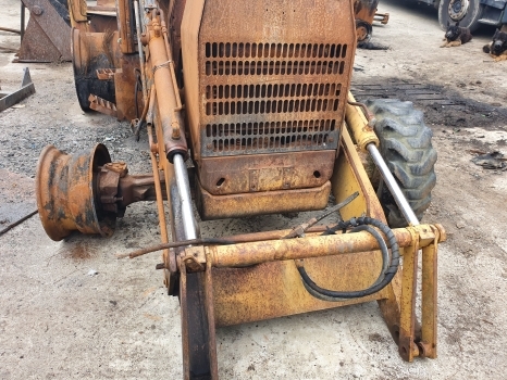 Ford 655c Engine, Front, Rear Axle, Backhoe, Transmission, Hydraulic Parts - Baggerlader: das Bild 2 Ford 655c Engine, Front, Rear Axle, Backhoe, Transmission, Hydraulic Parts - Baggerlader: das Bild 2
