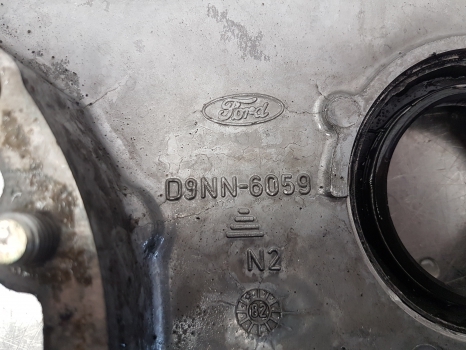 Ford 6610, 4610, 5610, 8210 Engine Seal Plate E5hn6n306ab, E5hn6n306ac, 81868536 - Motor und Teile für Landmaschine: das Bild 4 Ford 6610, 4610, 5610, 8210 Engine Seal Plate E5hn6n306ab, E5hn6n306ac, 81868536 - Motor und Teile für Landmaschine: das Bild 4