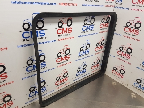 Ford 7810, 6670, 8210 Sq Cab Watherstrip Panel E4nn9452118ag - Fahrerhaus und Interieur für Traktor: das Bild 2 Ford 7810, 6670, 8210 Sq Cab Watherstrip Panel E4nn9452118ag - Fahrerhaus und Interieur für Traktor: das Bild 2