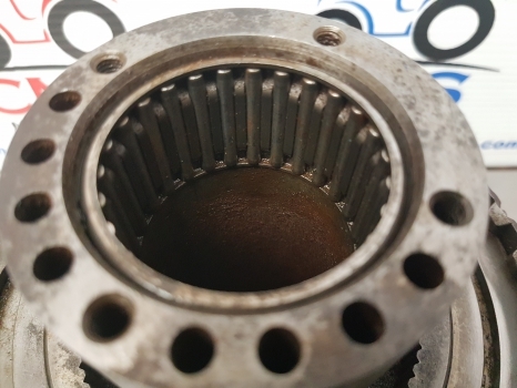 Ford New Holland 40 And Ts Series Rear Clutch Housing (kit With Shaft) 82036853 - Kupplung und Teile für Landmaschine: das Bild 4 Ford New Holland 40 And Ts Series Rear Clutch Housing (kit With Shaft) 82036853 - Kupplung und Teile für Landmaschine: das Bild 4