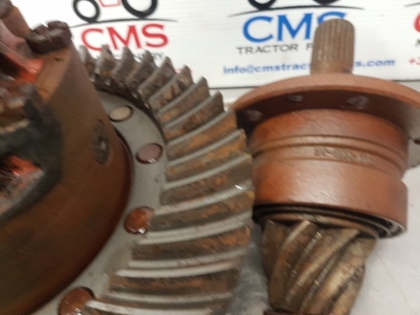 Ford New Holland 7840, Ts, 40, Bevel Gear And Differential 81866326, F0nn4209ca - Differenzial Getriebe für Landmaschine: das Bild 5 Ford New Holland 7840, Ts, 40, Bevel Gear And Differential 81866326, F0nn4209ca - Differenzial Getriebe für Landmaschine: das Bild 5