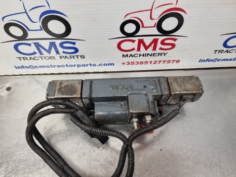 Ford New Holland Ts, 40, 60 Hydraulic Lift Valve 54155-a, F0nnr921ab, 82011395 - Hydraulik: das Bild 4 Ford New Holland Ts, 40, 60 Hydraulic Lift Valve 54155-a, F0nnr921ab, 82011395 - Hydraulik: das Bild 4