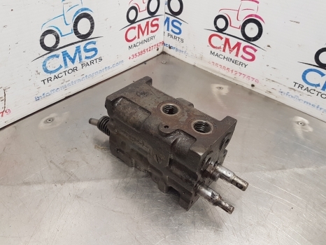 Ford Ts115, 10, Tw Tw15 Hydraulic Spool Valve Body Double E9nnb950bb , 81864873 - Hydraulik ventil für Traktor: das Bild 3 Ford Ts115, 10, Tw Tw15 Hydraulic Spool Valve Body Double E9nnb950bb , 81864873 - Hydraulik ventil für Traktor: das Bild 3