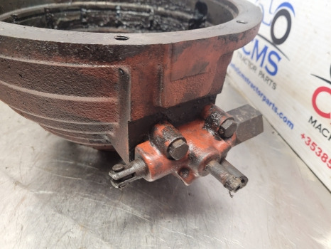 Ford Tw20 Transmission Dual Power Housing Valve D8nnn477da, D8nn7r033aa, D8nn7r030aa - Getriebe: das Bild 5 Ford Tw20 Transmission Dual Power Housing Valve D8nnn477da, D8nn7r033aa, D8nn7r030aa - Getriebe: das Bild 5