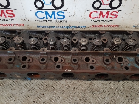 Ford Tw20, Tw30, 9700, Engine Head D9nn6090ca, D9nn6049gb, 87802116 - Zylinderkopf für Traktor: das Bild 3 Ford Tw20, Tw30, 9700, Engine Head D9nn6090ca, D9nn6049gb, 87802116 - Zylinderkopf für Traktor: das Bild 3
