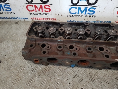 Ford Tw20, Tw30, 9700, Engine Head D9nn6090ca, D9nn6049gb, 87802116 - Zylinderkopf für Traktor: das Bild 2 Ford Tw20, Tw30, 9700, Engine Head D9nn6090ca, D9nn6049gb, 87802116 - Zylinderkopf für Traktor: das Bild 2