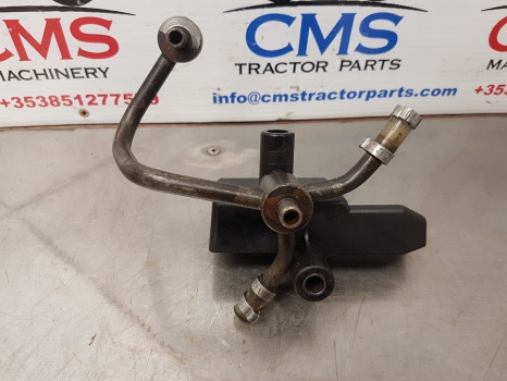 John Deere 3050, 3350 Transmision Oil Line And Oil Cup Al41541, Al66971, L42301 - Getriebe: das Bild 2 John Deere 3050, 3350 Transmision Oil Line And Oil Cup Al41541, Al66971, L42301 - Getriebe: das Bild 2