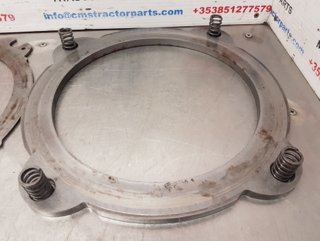 John Deere 6200, 6300, 6400 Break Disc And Plate R101160, R216291, R101169 - Bremsscheibe für Traktor: das Bild 2 John Deere 6200, 6300, 6400 Break Disc And Plate R101160, R216291, R101169 - Bremsscheibe für Traktor: das Bild 2