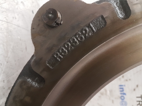 John Deere 6r Series 6215r, 6210r, 6170r Brake Piston R323621, R538229 - Bremsteile für Traktor: das Bild 2 John Deere 6r Series 6215r, 6210r, 6170r Brake Piston R323621, R538229 - Bremsteile für Traktor: das Bild 2