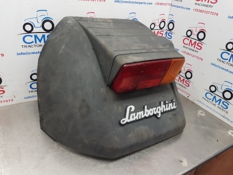 Lamborghini 950 Premium, Racing, R4, R5 Mudguard Extension Rhs 0.009.0492.3/320 - Kotflügel für Traktor: das Bild 3 Lamborghini 950 Premium, Racing, R4, R5 Mudguard Extension Rhs 0.009.0492.3/320 - Kotflügel für Traktor: das Bild 3