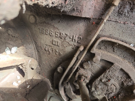 Hinterachse Massey Ferguson 290 Transmission Backend, Rear Axle, Lift Cover, Pto 1666929m1: das Bild 9