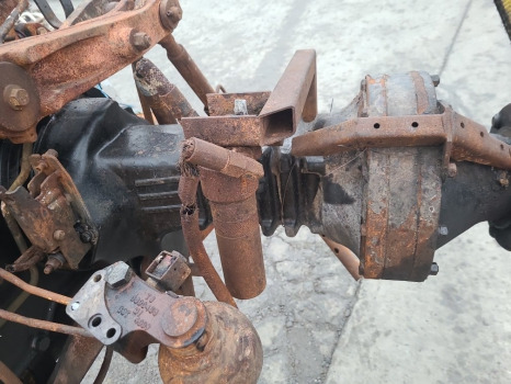 Massey Ferguson 390, 4245, 4255, 4265, 4365, 4270 Rear Half Axle Lhs 3759146m4 - Hinterachse für Landmaschine: das Bild 5 Massey Ferguson 390, 4245, 4255, 4265, 4365, 4270 Rear Half Axle Lhs 3759146m4 - Hinterachse für Landmaschine: das Bild 5