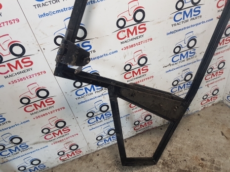 Massey Ferguson 50hx, 60hx Cab Door Frame Rhs 50hxdoor - Tür und Teile für Baggerlader: das Bild 5 Massey Ferguson 50hx, 60hx Cab Door Frame Rhs 50hxdoor - Tür und Teile für Baggerlader: das Bild 5