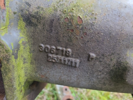 Massey Ferguson 5450 Rear Half Axle Lhs 3067118 - Hinterachse für Landmaschine: das Bild 3 Massey Ferguson 5450 Rear Half Axle Lhs 3067118 - Hinterachse für Landmaschine: das Bild 3