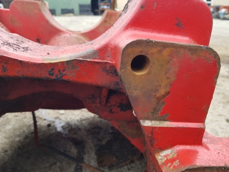 Mccormick Case Cx, Mxc, Mc Ser Mc100 Front Axle Support Bolster 138531, 337256a1 - Vorderachse für Landmaschine: das Bild 4 Mccormick Case Cx, Mxc, Mc Ser Mc100 Front Axle Support Bolster 138531, 337256a1 - Vorderachse für Landmaschine: das Bild 4