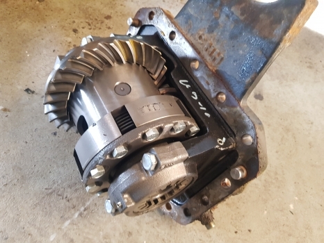 New Holland Case T7.200 Front Differential Unit 87491151, 84289744, 87491166 - Differenzial Getriebe für Traktor: das Bild 2 New Holland Case T7.200 Front Differential Unit 87491151, 84289744, 87491166 - Differenzial Getriebe für Traktor: das Bild 2