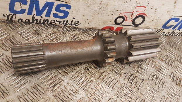 New Holland Case Tm, Mxm, Puma Seriestm150 Rear Axle Sun Shaft Rhs 5170962 - Hinterachse: das Bild 1 New Holland Case Tm, Mxm, Puma Seriestm150 Rear Axle Sun Shaft Rhs 5170962 - Hinterachse: das Bild 1