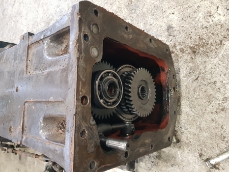 New Holland Fiat Ford L95 Transmission Assy 5166741, 5167174, 47132243, 5172780 - Getriebe für Traktor: das Bild 5 New Holland Fiat Ford L95 Transmission Assy 5166741, 5167174, 47132243, 5172780 - Getriebe für Traktor: das Bild 5