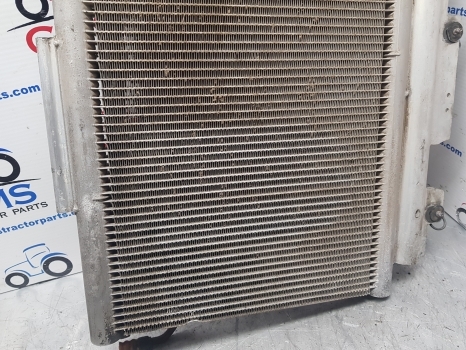 New Holland T6, T7 Case Puma Maxxum 145 Condenser Radiator 47981847 - Klimakondensator für Traktor: das Bild 3 New Holland T6, T7 Case Puma Maxxum 145 Condenser Radiator 47981847 - Klimakondensator für Traktor: das Bild 3
