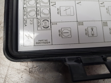 New Holland Tm115, Tm125, Tm135 Hi Lo Cab Wiring Loom Assy 82015224, 82020899 - Kabel/ Kabelbaum für Traktor: das Bild 2 New Holland Tm115, Tm125, Tm135 Hi Lo Cab Wiring Loom Assy 82015224, 82020899 - Kabel/ Kabelbaum für Traktor: das Bild 2