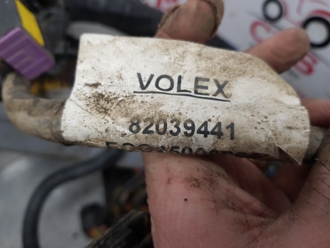 New Holland Tsa Series Cab Wiring Loom 87313607, 82035387, 82039441, 87304271 - Kabel/ Kabelbaum für Traktor: das Bild 4 New Holland Tsa Series Cab Wiring Loom 87313607, 82035387, 82039441, 87304271 - Kabel/ Kabelbaum für Traktor: das Bild 4