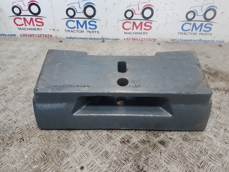 New Holland,ford 7840, Tw, 30, 40 Serie Main Weight Carrier Block E0nn3n241aa29b - Gegengewicht für Landmaschine: das Bild 1 New Holland,ford 7840, Tw, 30, 40 Serie Main Weight Carrier Block E0nn3n241aa29b - Gegengewicht für Landmaschine: das Bild 1