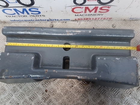 New Holland,ford 7840, Tw, 30, 40 Serie Main Weight Carrier Block E0nn3n241aa29b - Gegengewicht für Landmaschine: das Bild 2 New Holland,ford 7840, Tw, 30, 40 Serie Main Weight Carrier Block E0nn3n241aa29b - Gegengewicht für Landmaschine: das Bild 2