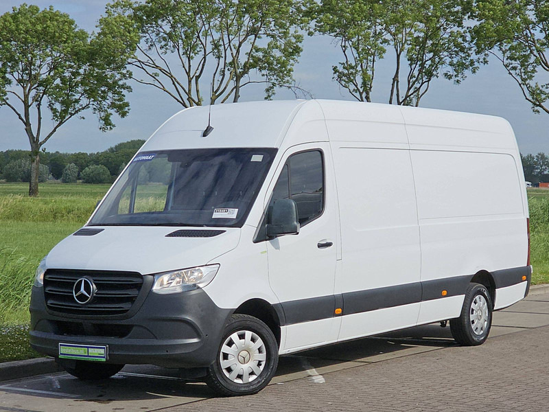 Mercedes-Benz Sprinter 316 CDI AUT. L3H2 - Kastenwagen: das Bild 2 Mercedes-Benz Sprinter 316 CDI AUT. L3H2 - Kastenwagen: das Bild 2