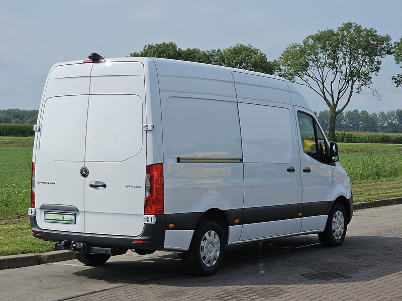 Mercedes-Benz Sprinter 317 L2H2 3.5t-Trekhaak! - Kastenwagen: das Bild 3 Mercedes-Benz Sprinter 317 L2H2 3.5t-Trekhaak! - Kastenwagen: das Bild 3