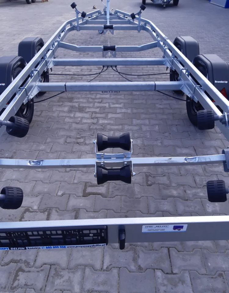 BRENDERUP 242500 TB SR | 2500 kg / 720 x 220 cm - Bootstrailer: das Bild 3 BRENDERUP 242500 TB SR | 2500 kg / 720 x 220 cm - Bootstrailer: das Bild 3