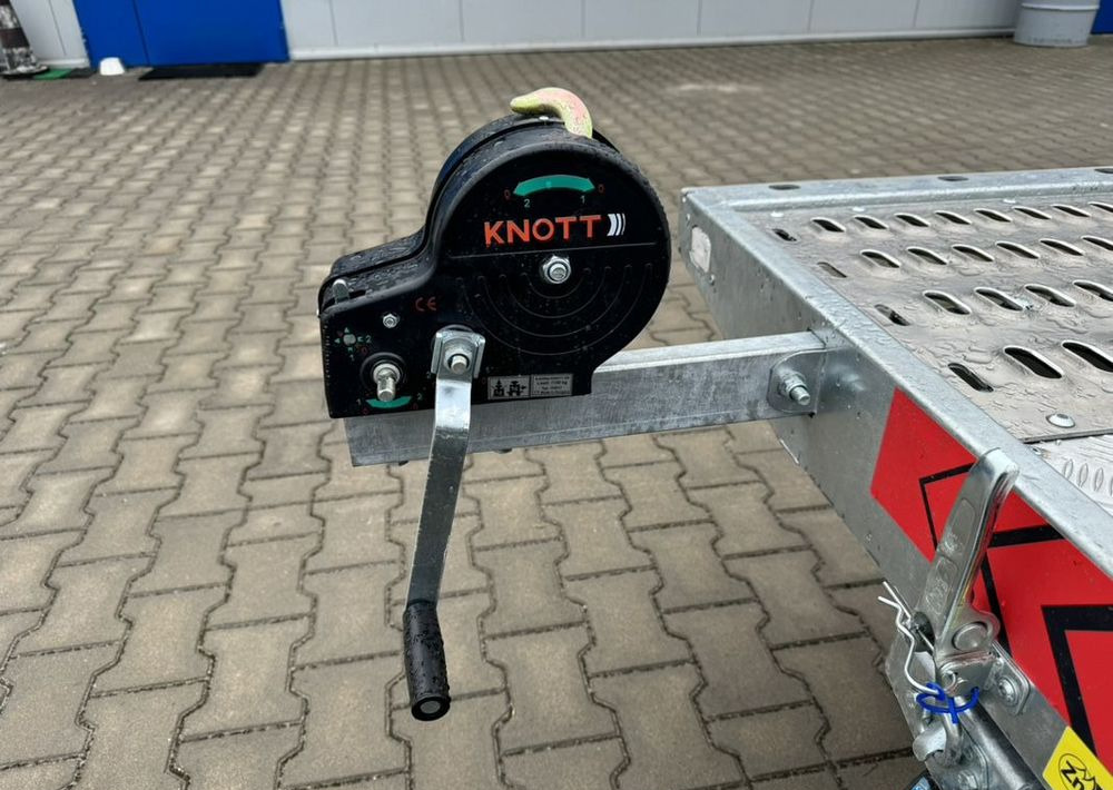 Lorries PLI35-6021 - laweta trzyosiowa uchylna lampy LED pompa hydrauliczna wypełnienie podłogi ALU – Leasing Lorries PLI35-6021 - laweta trzyosiowa uchylna lampy LED pompa hydrauliczna wypełnienie podłogi ALU: das Bild 13