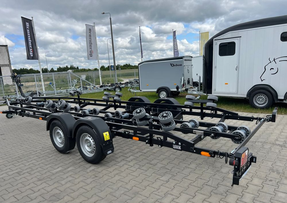 Lorries PP35-8825 do jachtu łodzi 860 cm 3,5T - PKW Anhänger: das Bild 1 Lorries PP35-8825 do jachtu łodzi 860 cm 3,5T - PKW Anhänger: das Bild 1