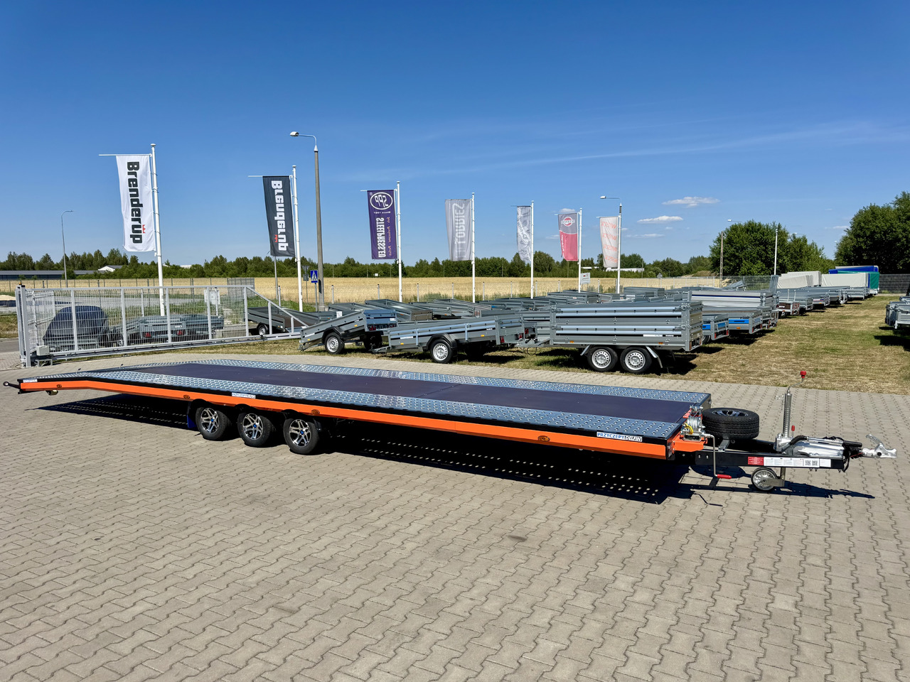 NIEWIADÓW Indiana Premium Color 850 x 210 cm | 3500 kg - Autotransporter Anhänger: das Bild 1 NIEWIADÓW Indiana Premium Color 850 x 210 cm | 3500 kg - Autotransporter Anhänger: das Bild 1