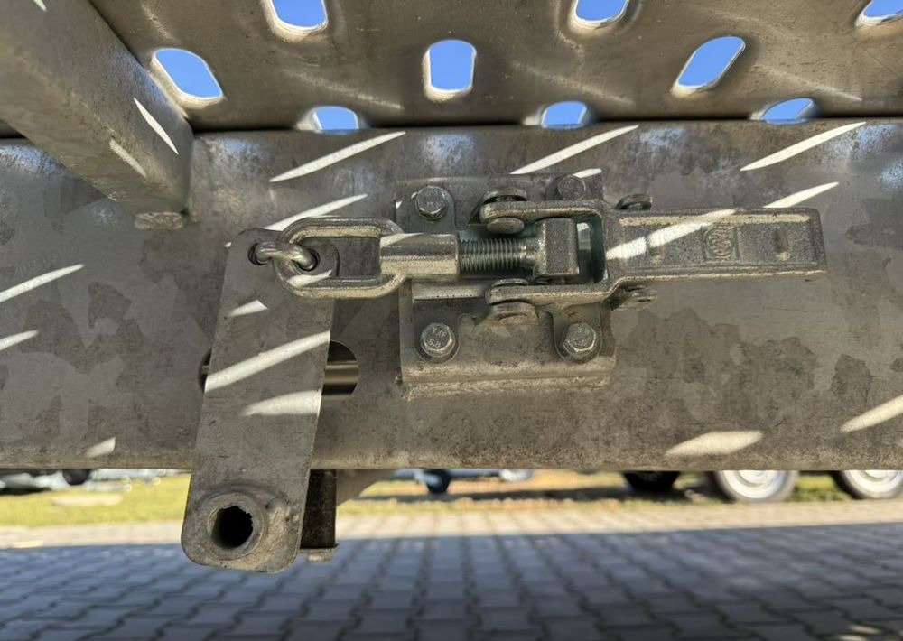 Autotransporter Anhänger neu kaufen TA-NO TRIO 35.85 FT PREMIUM: das Bild 13 Autotransporter Anhänger neu kaufen TA-NO TRIO 35.85 FT PREMIUM: das Bild 13