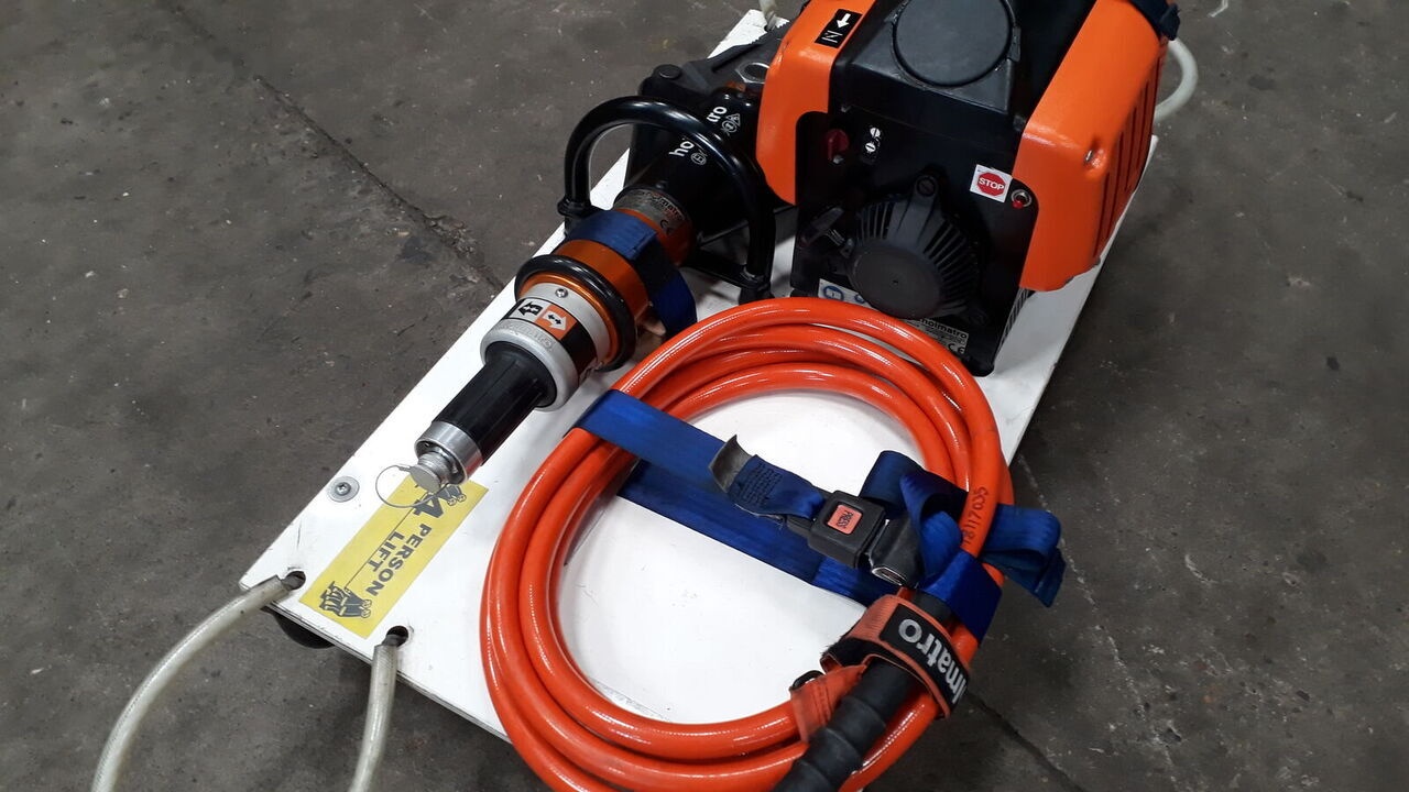 HOLMATRO CT3150 - Kommunal-/ Sonderfahrzeug: das Bild 5 HOLMATRO CT3150 - Kommunal-/ Sonderfahrzeug: das Bild 5