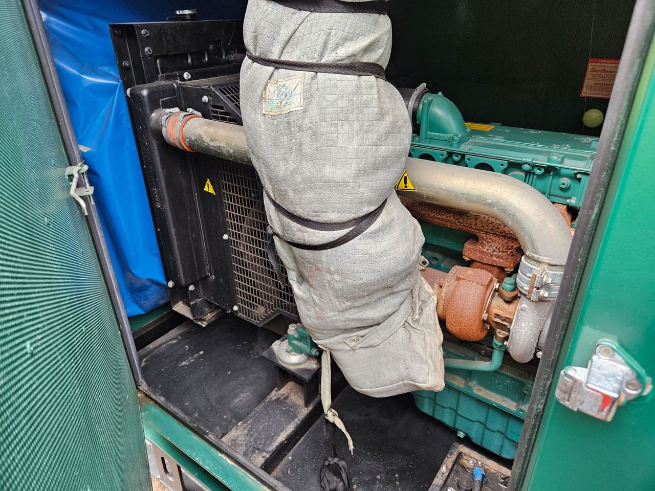 VOLVO TAD 720 GE DIESEL GENERATOR 120KW 150KVA 250 HOURS VOLVO TAD 720 GE DIESEL GENERATOR 120KW 150KVA 250 HOURS - Werkzeug/ Gerät: das Bild 4 VOLVO TAD 720 GE DIESEL GENERATOR 120KW 150KVA 250 HOURS VOLVO TAD 720 GE DIESEL GENERATOR 120KW 150KVA 250 HOURS - Werkzeug/ Gerät: das Bild 4