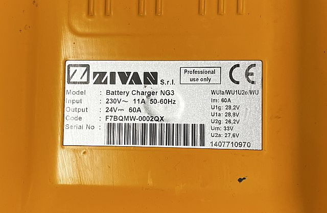 Zivan F7BQMW-0002QX | Used charger lead/acid 24V 60A 230V 11A sn. 1407710970 Used charger lead/acid 24V 60A 230V 11A sn. 1407710970 - Batterie für Flurförderzeug: das Bild 2 Zivan F7BQMW-0002QX | Used charger lead/acid 24V 60A 230V 11A sn. 1407710970 Used charger lead/acid 24V 60A 230V 11A sn. 1407710970 - Batterie für Flurförderzeug: das Bild 2