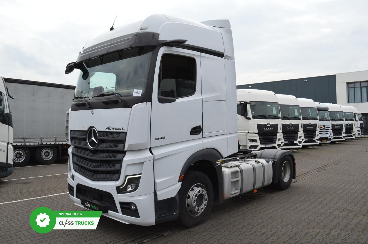 Sattelzugmaschine Mercedes-Benz Actros 5 1845 BigSpace: das Bild 1