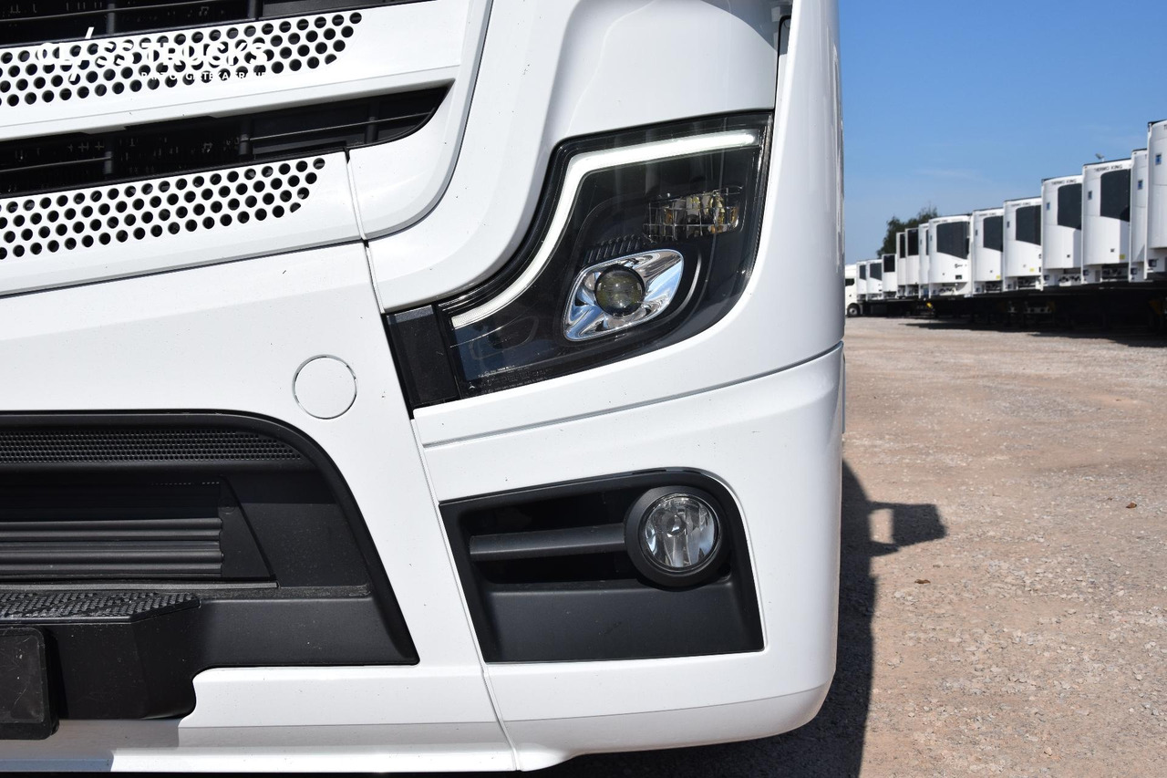 Mercedes-Benz Actros 5 1845 BigSpace - Sattelzugmaschine: das Bild 5 Mercedes-Benz Actros 5 1845 BigSpace - Sattelzugmaschine: das Bild 5