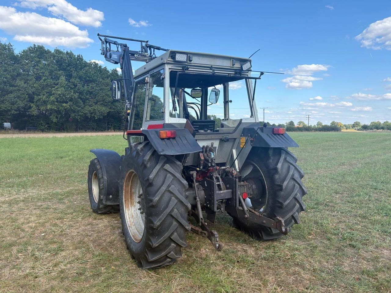 Massey Ferguson MF 362T - Traktor: das Bild 3 Massey Ferguson MF 362T - Traktor: das Bild 3