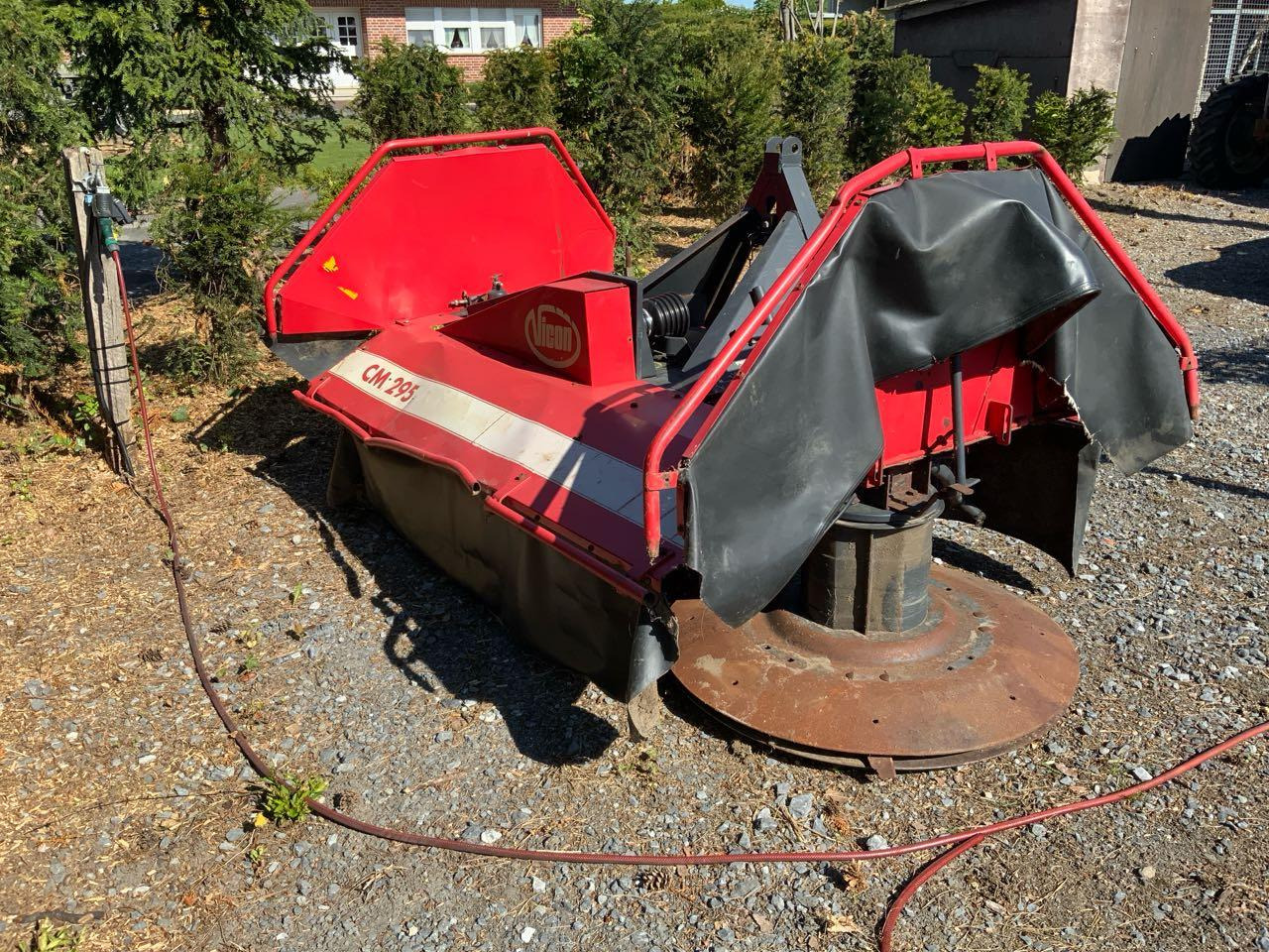 Vicon CM 295 - Mähwerk: das Bild 1 Vicon CM 295 - Mähwerk: das Bild 1
