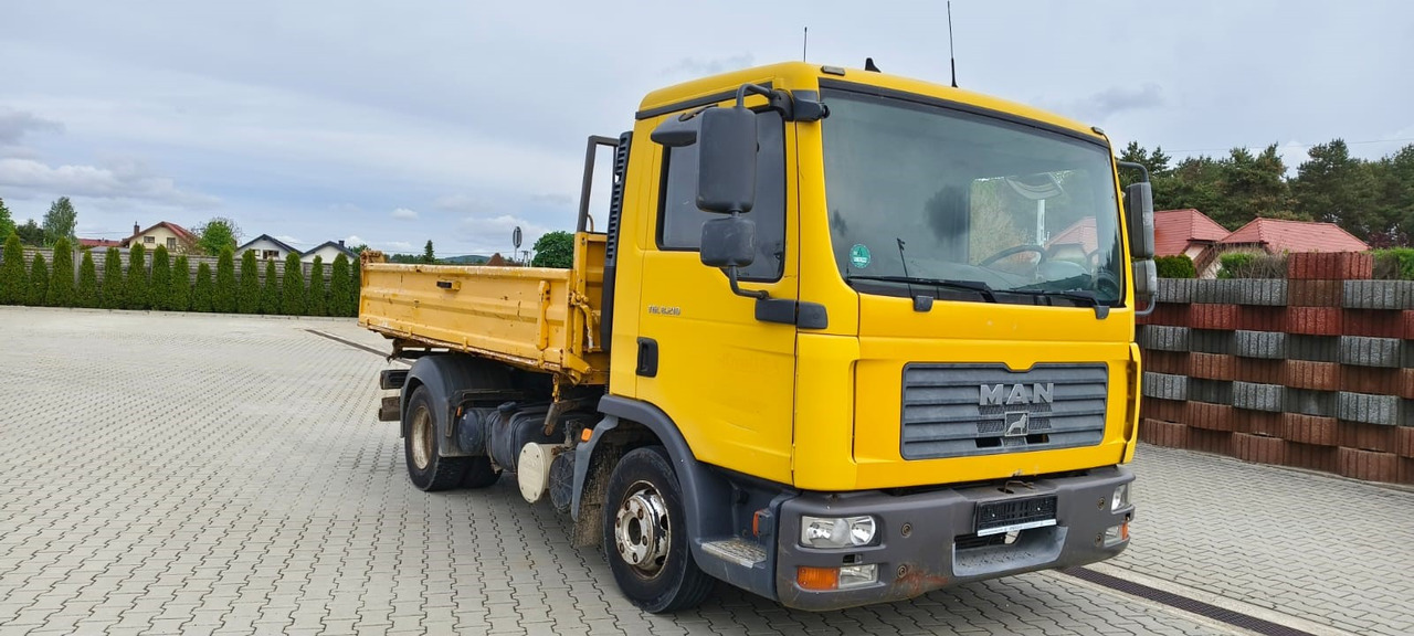 MAN TGL 8.210 * 2007 * 3-stronny KIPER * NOWE OPONY * MANUAL * RESOR * 3 MIEJSCA - Kipper: das Bild 5 MAN TGL 8.210 * 2007 * 3-stronny KIPER * NOWE OPONY * MANUAL * RESOR * 3 MIEJSCA - Kipper: das Bild 5
